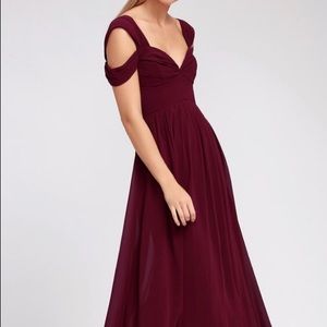 Lulu’s Make Me Move Maxi Dress in Burgundy